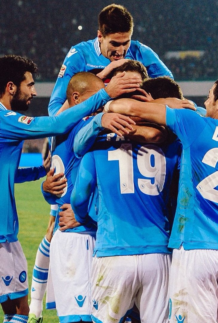'Napoli-Udinese nel corso degli anni': su Instagram, l'account ufficiale degli azzurri ha pubblicato un carosello di foto con i momenti più importanti degli ultimi quindici match contro i friulani disputatisi al Maradona.