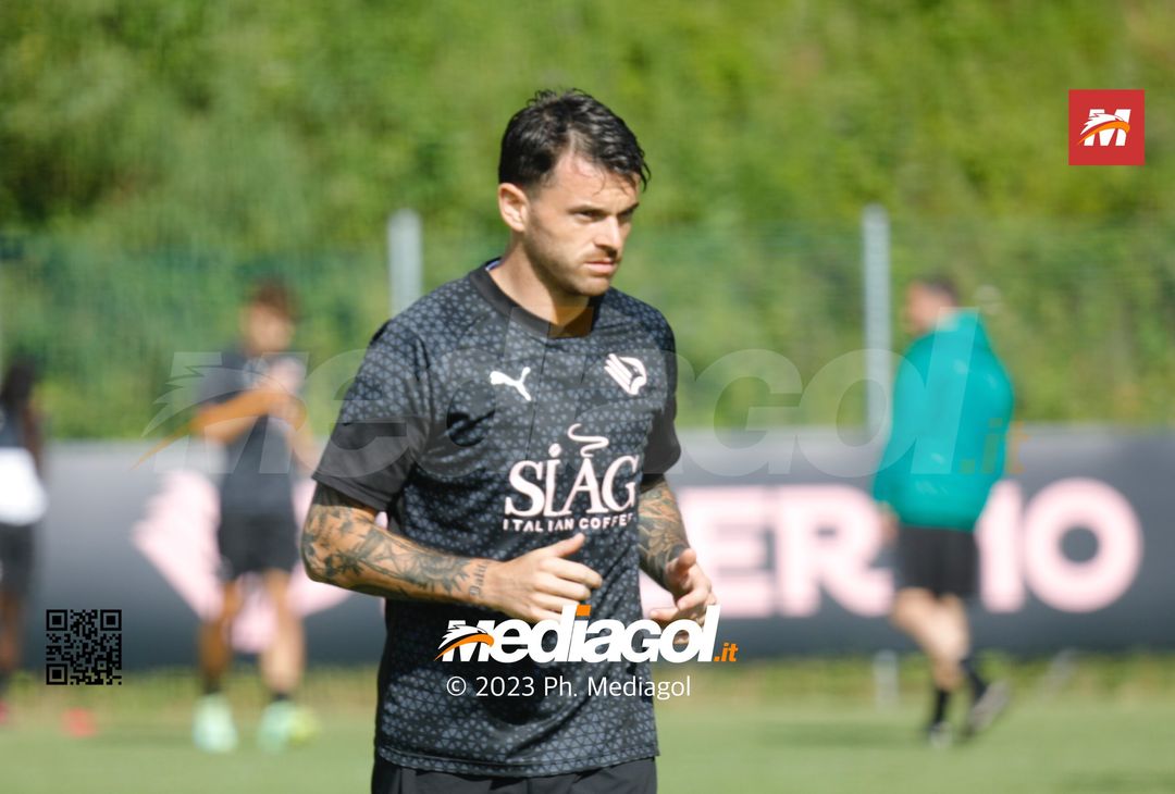 FOTO Ritiro Palermo, day 5 a Ronzone: sorrisi e tattica, presente Bigon (Gallery) - immagine 34