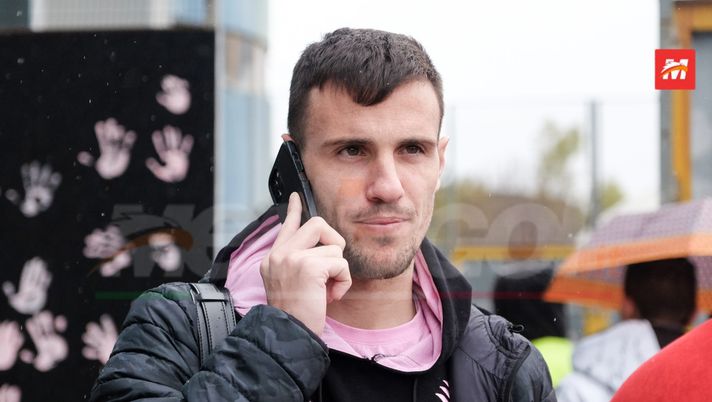 Calciomercato Palermo, Gds: “Sondaggio Bari per Saric. Prati, Verre e Attys…” - immagine 1