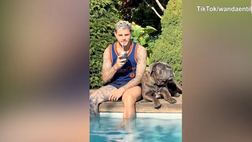 VIDEO / Piscina, mate e compagnia: Icardi si rilassa