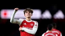 L’Angolo della Premier League: Arsenal vicina al titolo, passo falso City. Spurs punto salvezza ad Anfield