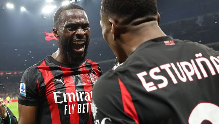 estupinan-gol-sorprendente-derby-milan-inter