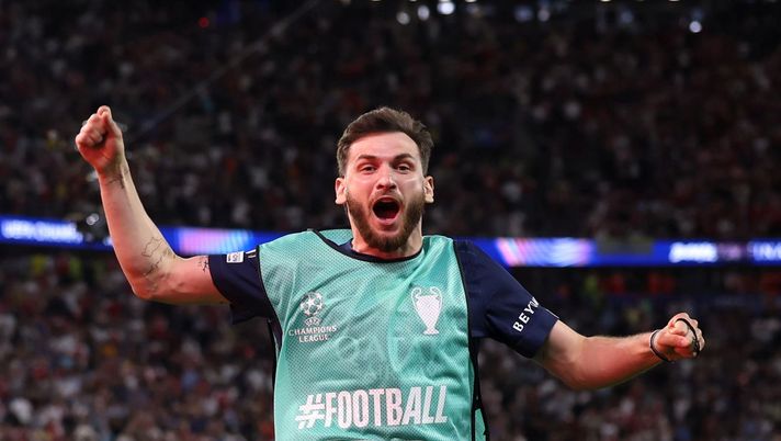 Getty Images Champions League, Kvaratskhelia si aggiudica il premio di Player of the Season 2025/26 - immagine 1
