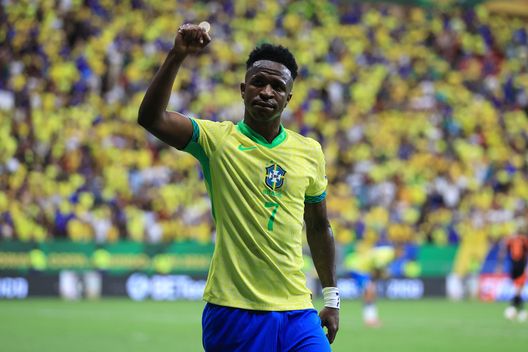 Vinicius Junior, attaccante del Real Madrid e della Nazionale brasiliana (Foto di Buda Mendes/Getty Images) ESCLUSIVA Da Costa: “Bologna, che mentalità! Samp, dovevi cambiare prima. E su Ancelotti…”- immagine 9