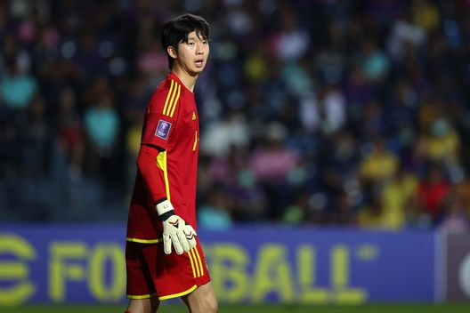 Jo Hyeon-woo, portiere dell'Ulsan HD e della nazionale (Photo by Pakawich Damrongkiattisak/Getty Images) Mondiale per Club: Ulsan HD, la squadra sudcoreana di proprietà della Hyundai- immagine 4