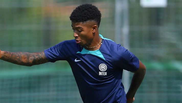 UFFICIALE – Inter, Salcedo va all’Eldense: la formula e il comunicato del club spagnolo - immagine 1