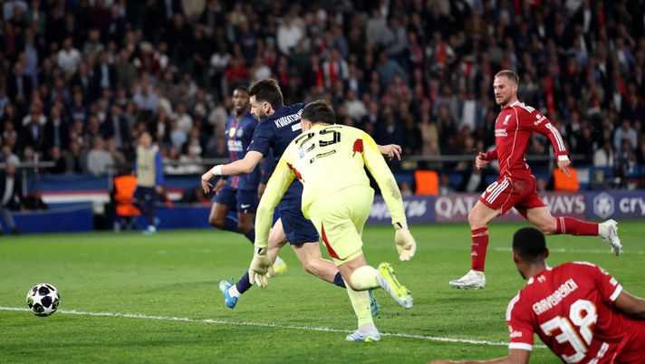 Il PSG è sempre più di Kvara: standing ovation nella sfida con il Liverpool - immagine 1