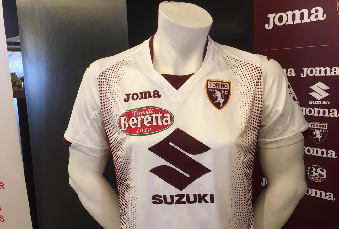 Fotogallery – Torino, le maglie della stagione 2019/2020- immagine 1