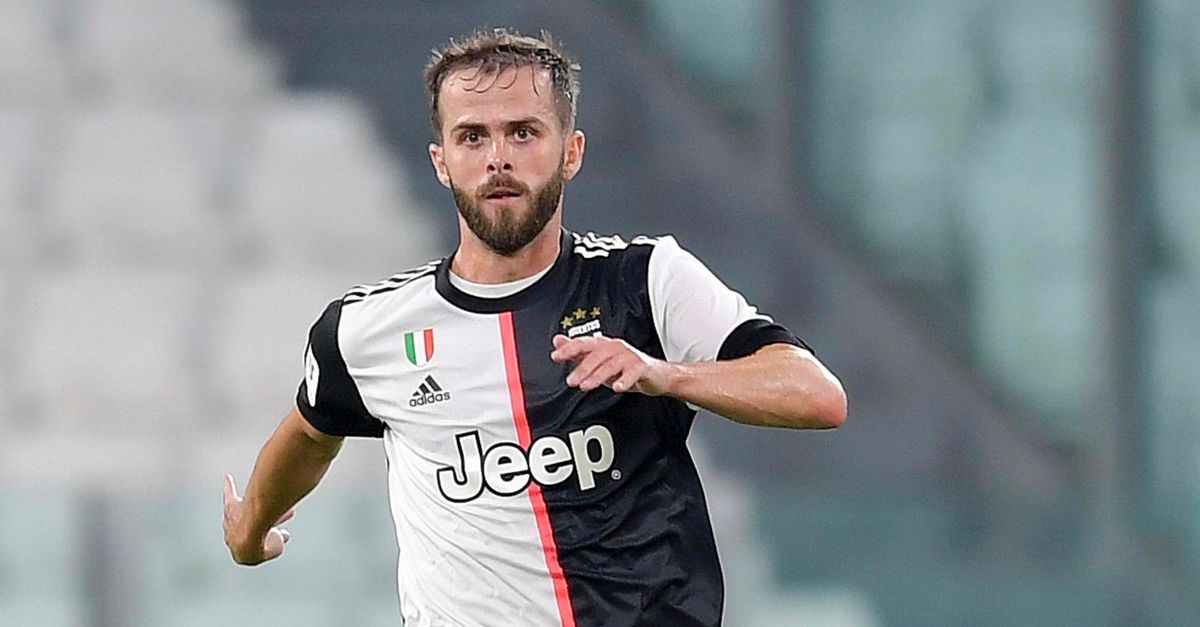 Pjanic: “Scudetto? Il Milan di Allegri darà del filo da torcere. Su Max dico…”
