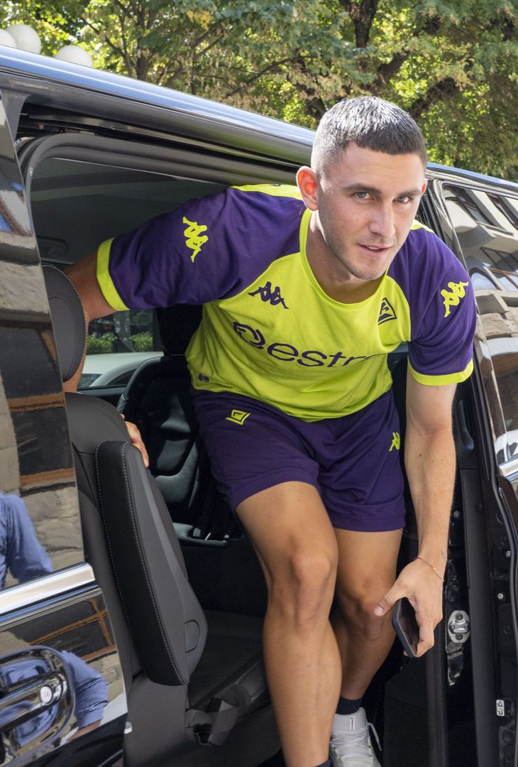 GALLERY VN – Ecco Piccoli alle visite mediche con la Fiorentina - immagine 11