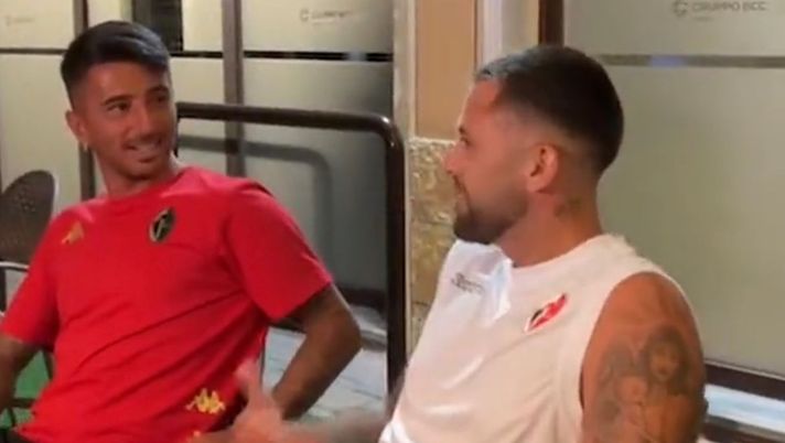 VIDEO Bari, l’arrivo dell’ex Milan Jérémy Ménez nel ritiro di Mignani  VIDEO Bari, l’arrivo dell’ex Milan Jérémy Ménez nel ritiro di Mignani - immagine 1