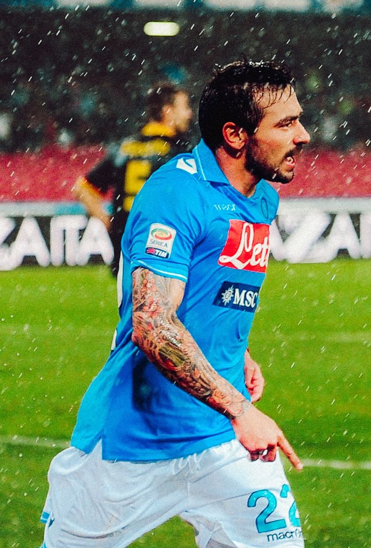 Il Napoli ricorda le sfide passate contro il Lecce: quante emozioni vissute – LE FOTO - immagine 4