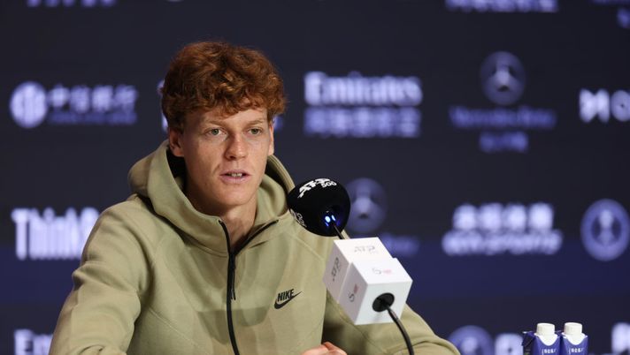 Totti in gara a Milano Cortina 2026, Sinner scherza: “Se scia con me può arrivarci” - immagine 1