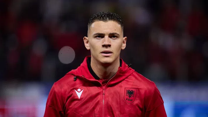 Albania, Asllani si allena a parte. La Federazione: “Monitoriamo le condizioni” - immagine 1