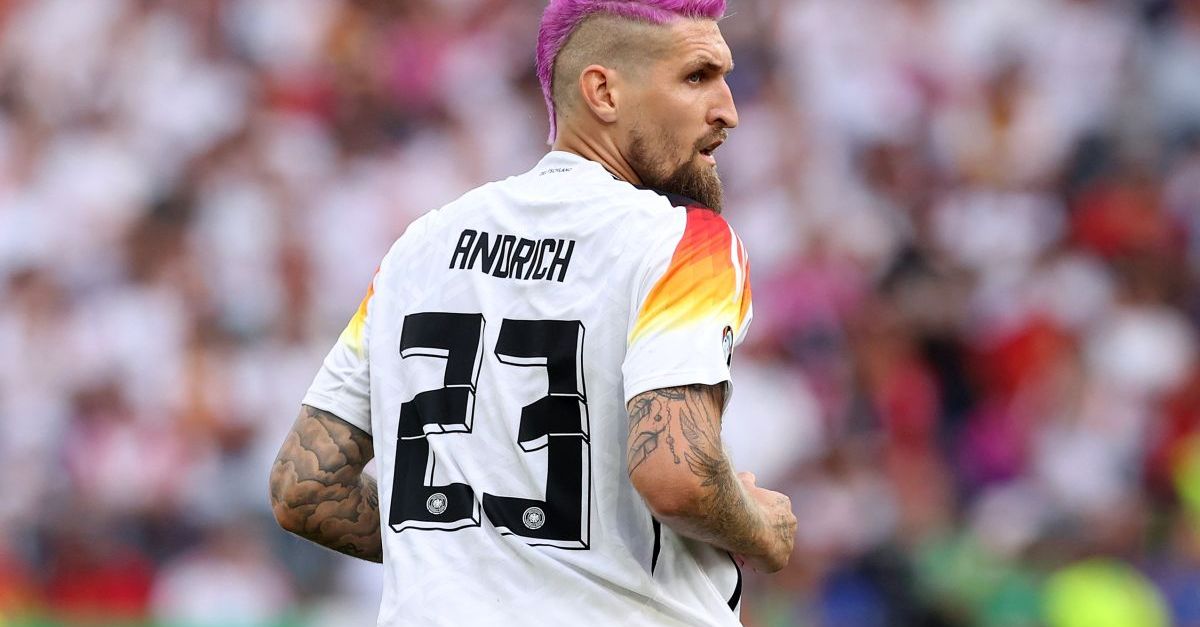 Euro 2024, Andrich sorprente tutti: capelli tinti di viola per Spagna Germania