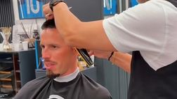 Hamsik, nuovo taglio di capelli per “Marekiaro” dopo Napoli-Lazio – VIDEO