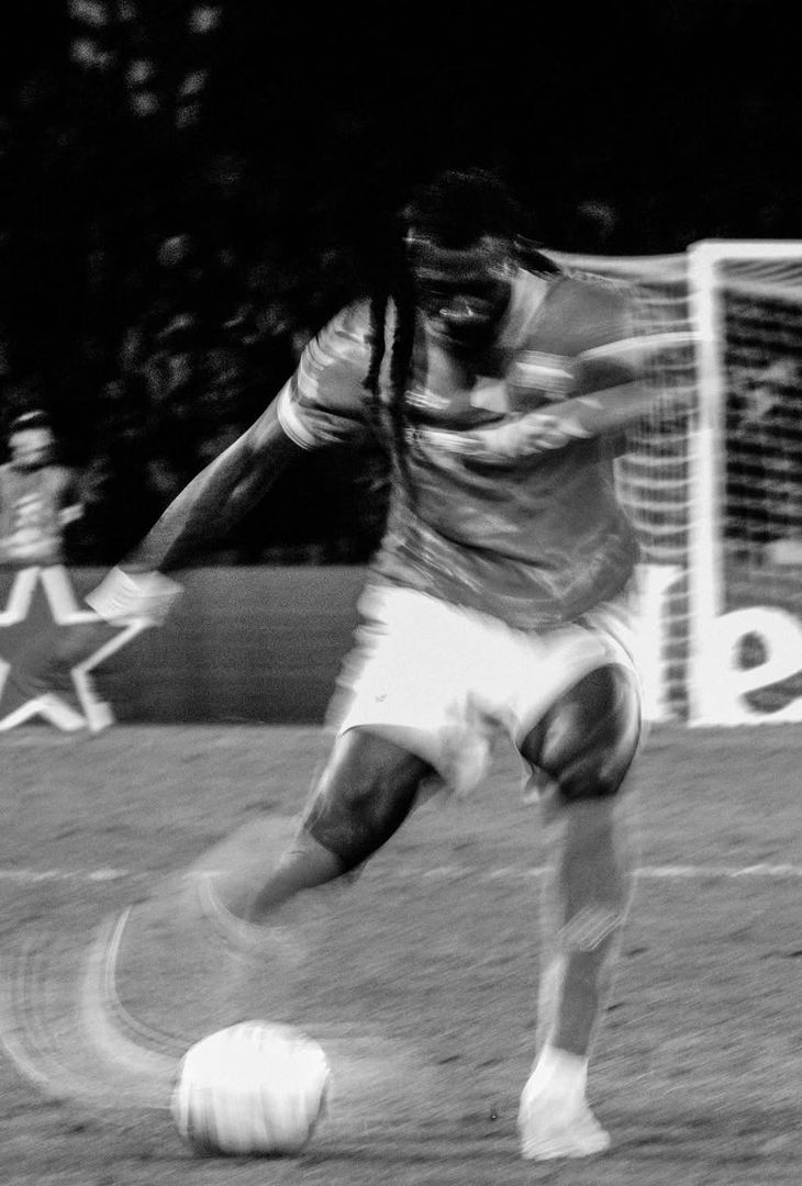 L’arte del movimento in bianco e nero: i suggestivi scatti del match – GALLERY - immagine 7