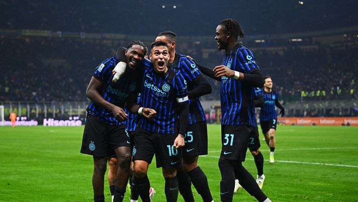 L'esultanza dell'Inter dopo il gol di Thuram al Bologna in Serie A (GettyImages)