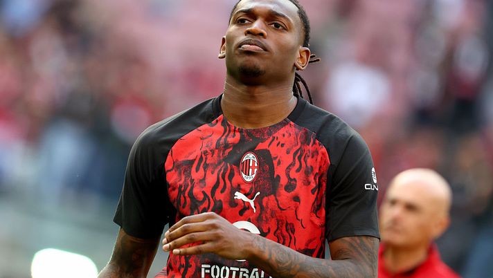 Leao in calo e fischiato da San Siro: il mercato chiama, ma le offerte al Milan… - immagine 1
