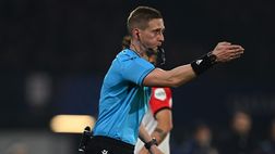 Moviola GdS – Mitchell su Thuram in area: tocco evidente, ma a Eskas serve il Var