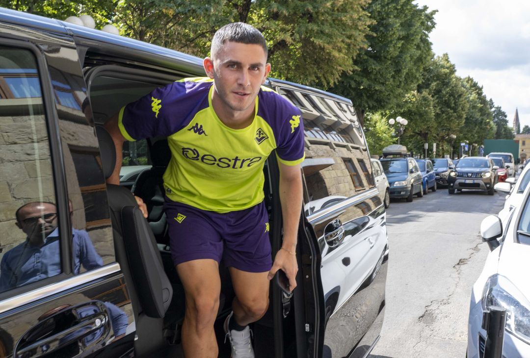 GALLERY VN – Ecco Piccoli alle visite mediche con la Fiorentina - immagine 8