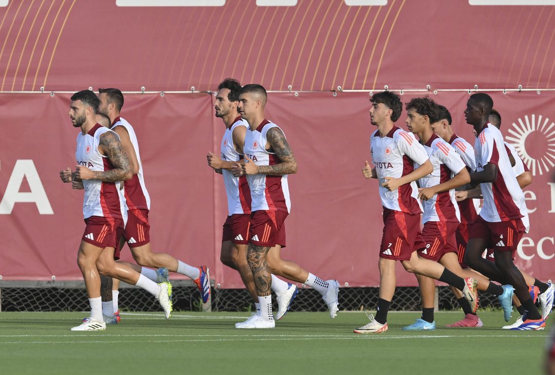 Roma, allenamento a Trigoria senza i nazionali – FOTO GALLERY - immagine 25