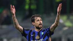 Eterno Acerbi, destino con l’Inter cambiato prima del Barça. E ora studia già l’attacco del Psg