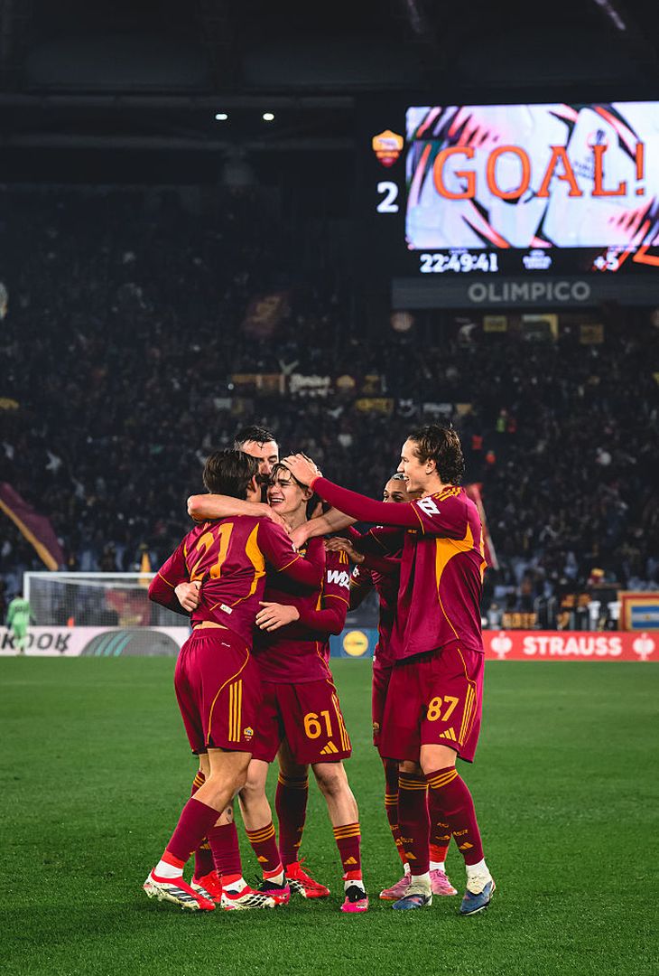 Roma-Stoccarda 2-0 FOTO GALLERY - immagine 57