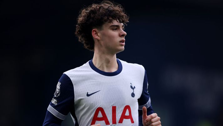 IPSWICH, ENGLAND - FEBRUARY 22: Archie Gray of Tottenham Hotspur looks on during the Premier League match between Ipswich Town FC and Tottenham Hotspur FC at Portman Road on February 22, 2025 in Ipswich, England. (Photo by Paul Harding/Getty Images) Archie Gray Tottenham