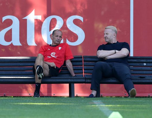 Ziliani: “Il Milan potrebbe vincere lo scudetto, se a gennaio vendesse un giocatore” Ziliani: “Il Milan potrebbe vincere lo scudetto, se a gennaio vendesse un giocatore” - immagine 1