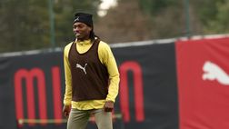 Milan, ancora guai muscolari per Leao: salta la gara contro il Torino