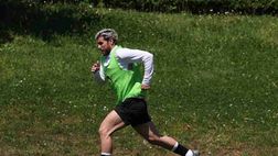 Milan, il bel messaggio di Theo Hernandez ai ragazzi con disabilità