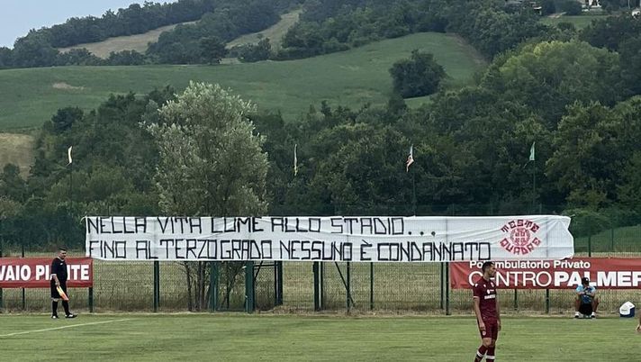 Tifosi Reggiana, cinque Daspo: rischio di divieto trasferta per il derby a Parma - immagine 1