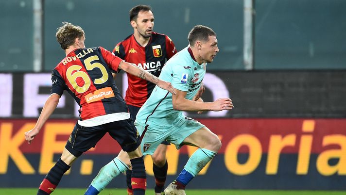 GENOA, ITALY - NOVEMBER 4: Andrea Belotti of Torino FC with Nicolò Rovella and Milan Badelj of Genoa CFC during the Serie A match between Genoa CFC and Torino FC at Stadio Luigi Ferraris on November 4, 2020 in Genoa, Italy. (Photo by Paolo Rattini/Getty Images) Calzetta (Realtà Genoana): “Contro il Toro sarà la sfida dell’anno per il Genoa” - immagine 1
