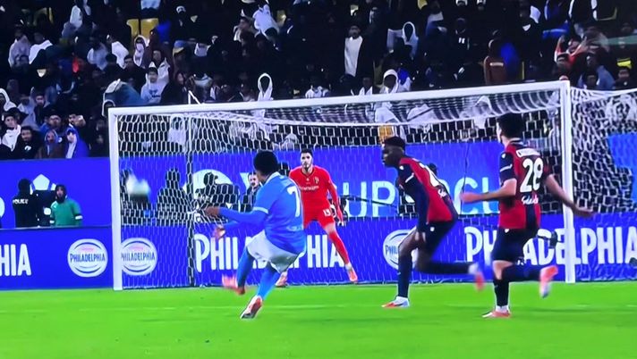 Napoli-Bologna 1-0, strepitoso Neres: azzurri avanti con un tiro a giro spaziale! VIDEO - immagine 1