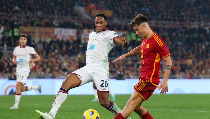 Roma-Cagliari, Pisacane ritrova Mina: il colombiano sarà all’Olimpico. In dubbio Deiola - immagine 1