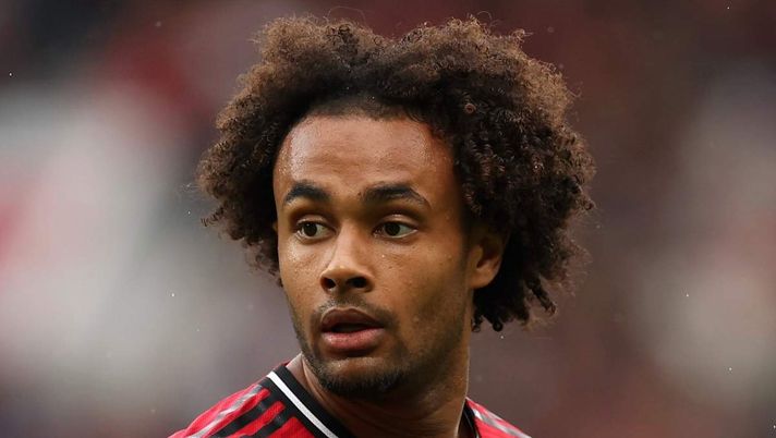 Milan e Roma, duello per Zirkzee: colloqui già in corso con il Manchester United