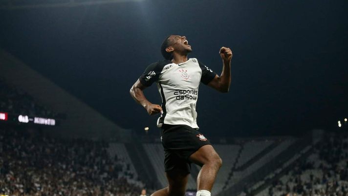 Calciomercato, le parole del DS del Corinthians sul futuro di André | AC Milan News (Getty Images) Calciomercato Milan, il DS del Corinthians parla di André: 'C'è un'offerta'