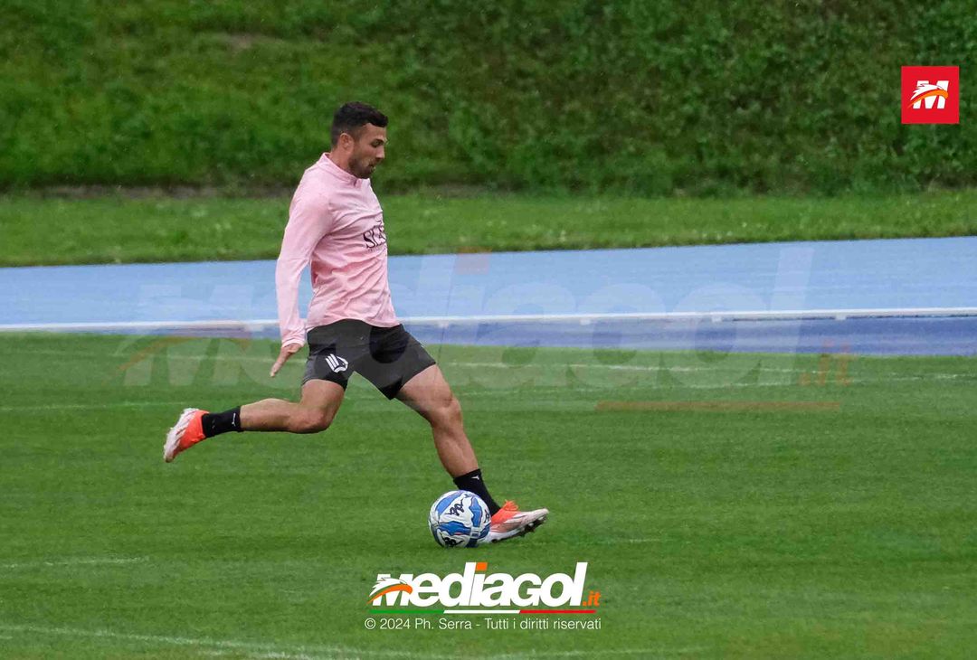 FOTO Ritiro Palermo, seduta mattutina al centro sportivo di Livigno (GALLERY) - immagine 17