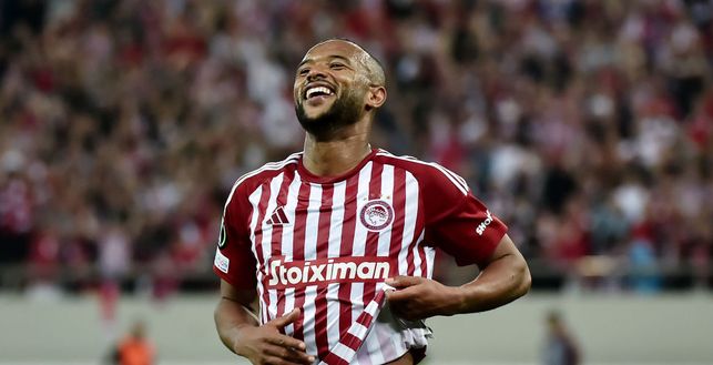 AEK-Olympiakos: odissea calcistica tra mito e passione nel calcio ateniese- immagine 5