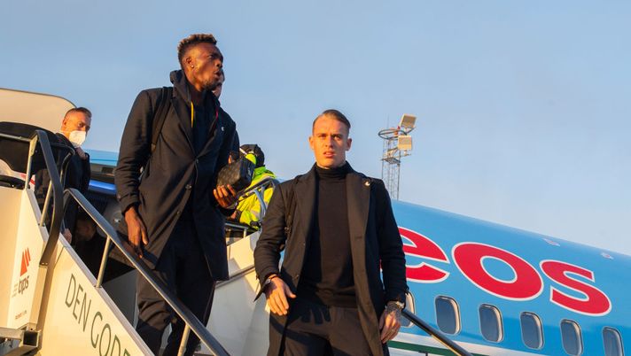 Roma, Karsdorp e Abraham finiscono nel mirino dei tifosi: “chiusi” i profili social - immagine 1