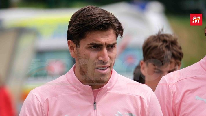 Palermo, ufficiale la cessione di Buttaro: il comunicato Palermo, ufficiale la cessione di Buttaro: il comunicato - immagine 1