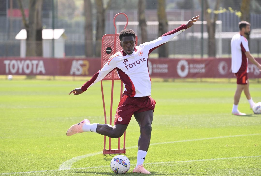 Trigoria, l’allenamento a due giorni dall’Inter – FOTO GALLERY - immagine 13