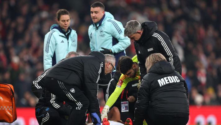 Lesione del crociato, stagione finita per Gabriel Jesus. Arsenal a caccia di attaccanti - immagine 1