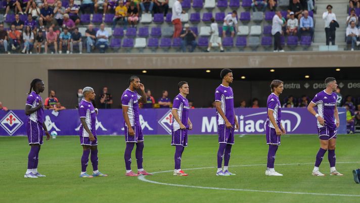 Al fresco e lontani da occhi indiscreti: il programma viola in Inghilterra - immagine 1