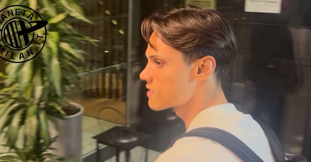 VIDEO – Milan, Ricci è arrivato a Milano: le immagini | PM News