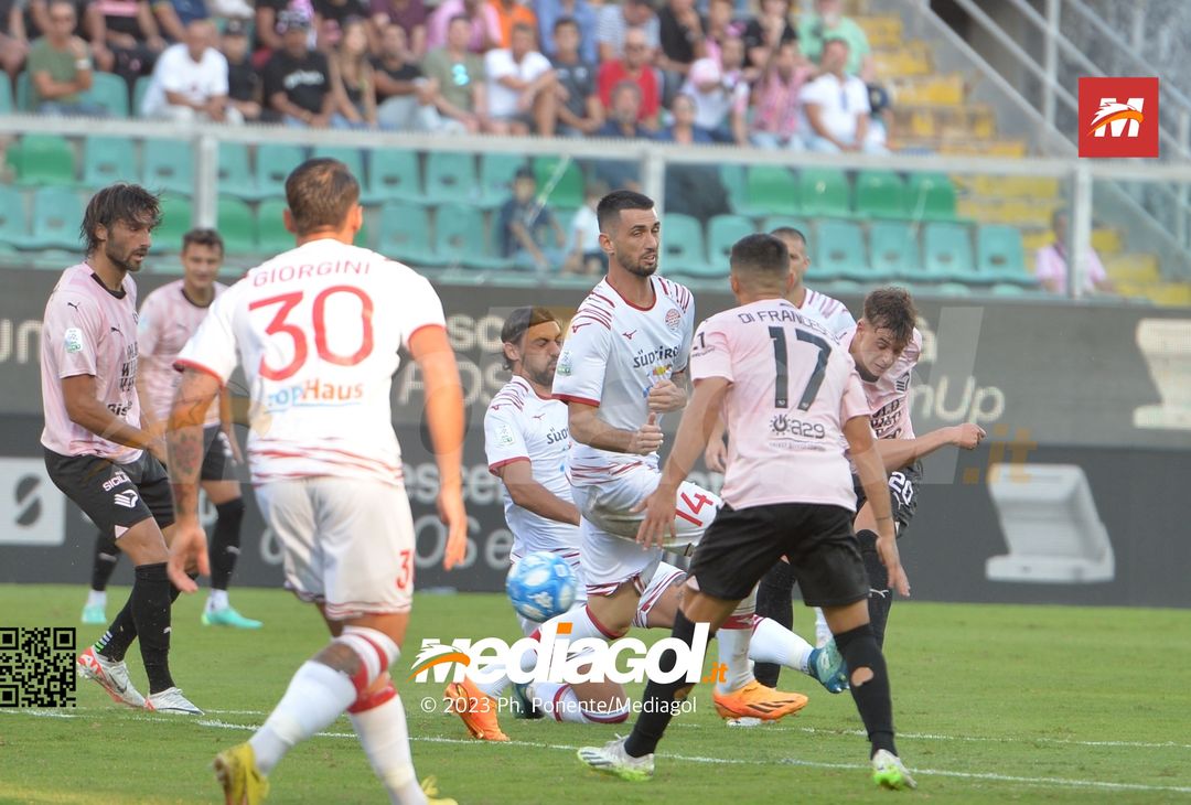 FOTO Palermo-Sudtirol 2-1, 8ª giornata Serie B 2023-2024 (GALLERY) - immagine 30