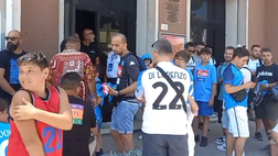 Assurdo a Castel di Sangro, tanti tifosi in attesa della presentazione di Buongiorno