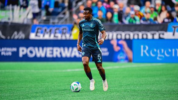 Nouhou Tolo, giocatore dei Seattle Sounders, durante la partita di MLS contro St. Louis. (Foto presa dal sito soundersfc.com) Mondiale per Club: Seattle Sounders, da Washington al mondo- immagine 4