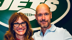 Julia Roberts in visita al Manchester United: le foto con Ten Hag. E Guardiola…